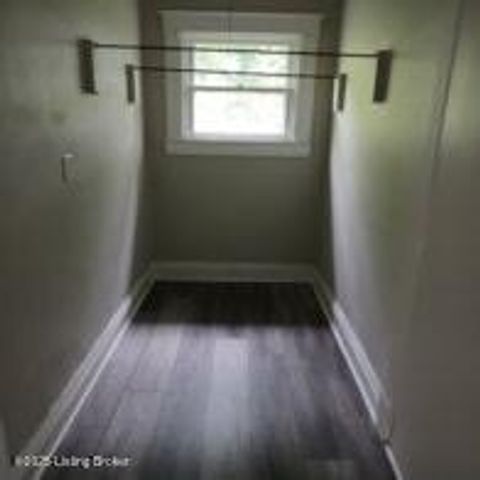 736 Dearborn Ave, Louisville, KY 40211