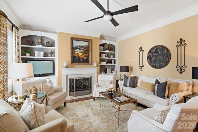 9910 Triple Oak Road, Charlotte, NC 28277