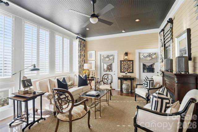 9910 Triple Oak Road, Charlotte, NC 28277