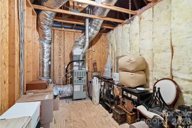 9910 Triple Oak Road, Charlotte, NC 28277