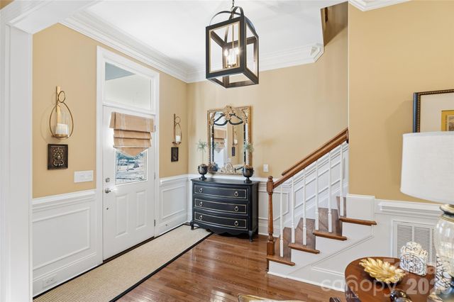 9910 Triple Oak Road, Charlotte, NC 28277