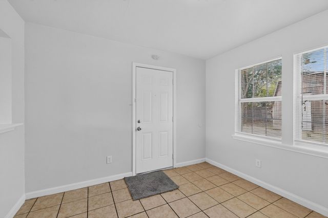 4525 Hunter Street, Haltom City, TX 76117