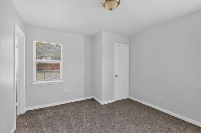 4525 Hunter Street, Haltom City, TX 76117