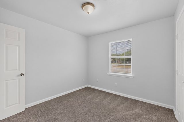 4525 Hunter Street, Haltom City, TX 76117