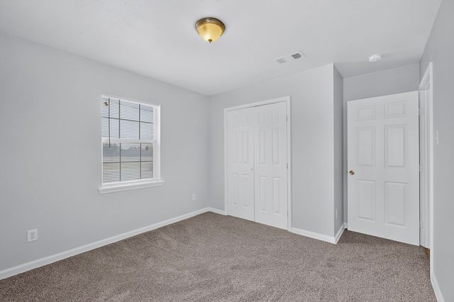 4525 Hunter Street, Haltom City, TX 76117