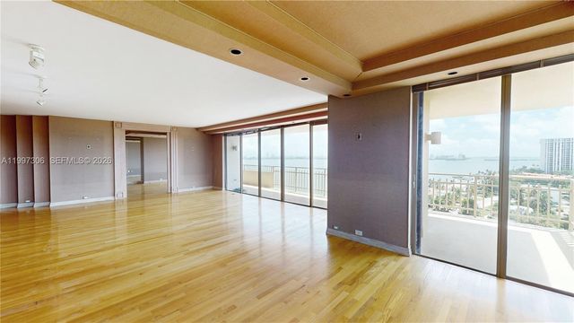 11113 Biscayne Blvd 1251, Miami, FL 33181