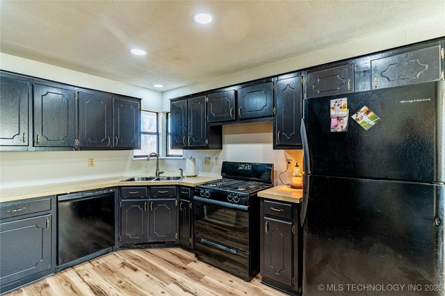 34855 W 261st Street S, Bristow, OK 74010