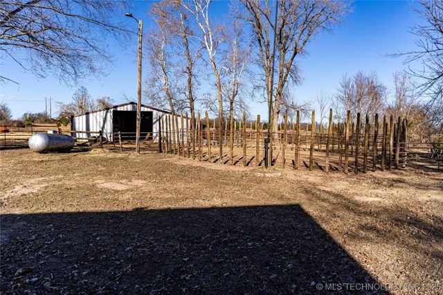 34855 W 261st Street S, Bristow, OK 74010