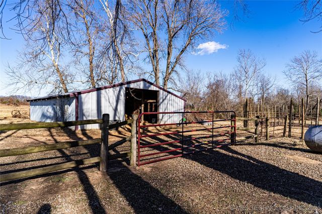 34855 W 261st Street S, Bristow, OK 74010