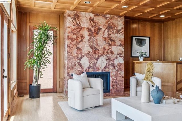 210 Scenic Ave., Piedmont, CA 94611