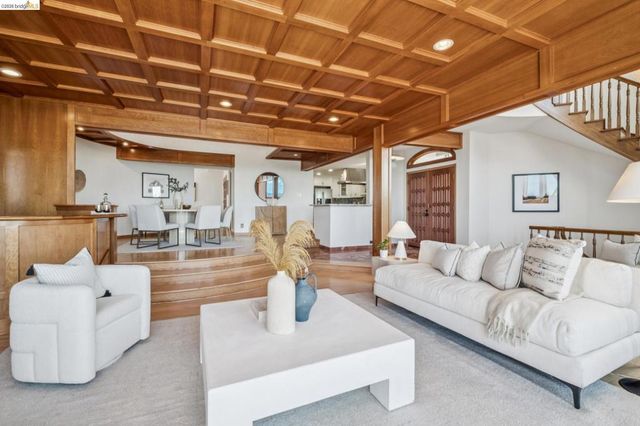 210 Scenic Ave., Piedmont, CA 94611