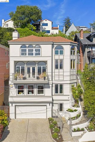 210 Scenic Ave., Piedmont, CA 94611