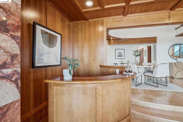 210 Scenic Ave., Piedmont, CA 94611