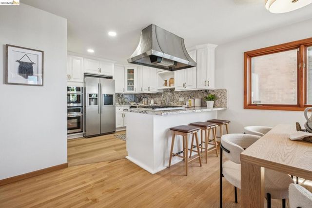 210 Scenic Ave., Piedmont, CA 94611