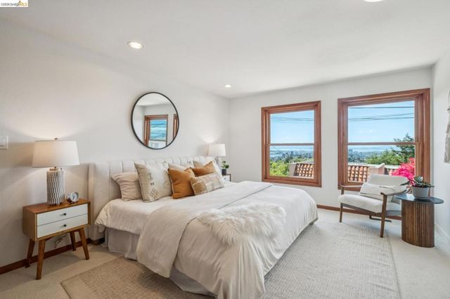 210 Scenic Ave., Piedmont, CA 94611