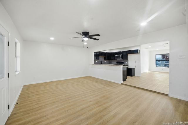 1031 Thorain, San Antonio, TX 78201