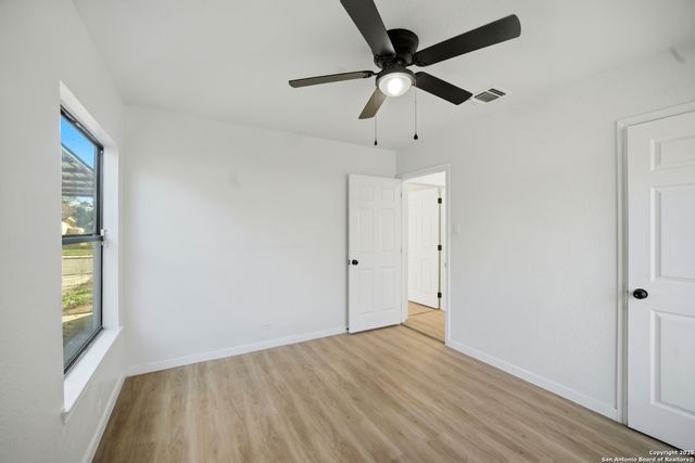 1031 Thorain, San Antonio, TX 78201