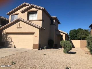 8776 W CHERRY HILLS Drive, Peoria, AZ 85345