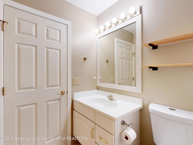 6464 Lounsbury Road, Williamston, MI 48895