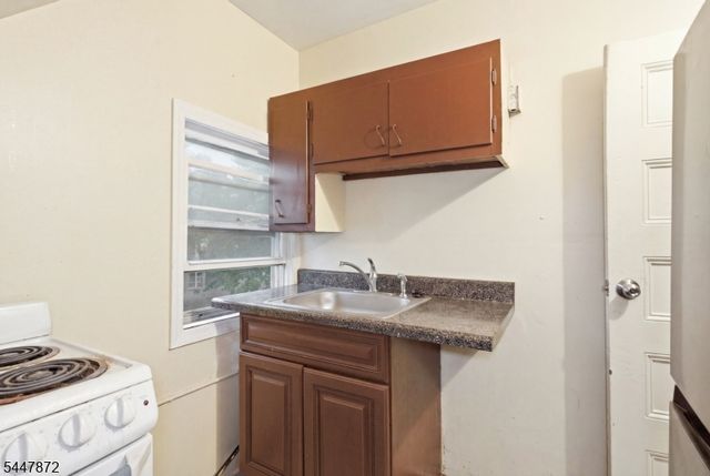 149 N Essex Ave, City Of Orange Twp., NJ 07050