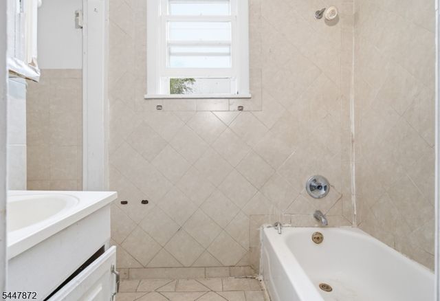 149 N Essex Ave, City Of Orange Twp., NJ 07050