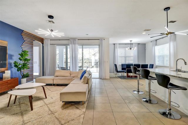 4503 Monado Dr, Kissimmee, FL 34746