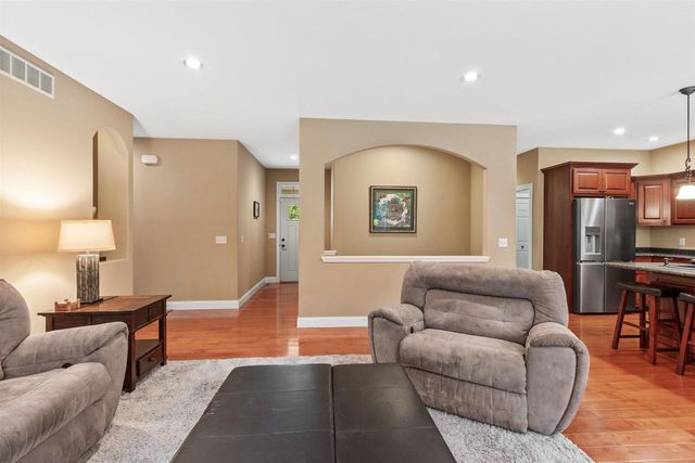 5111 PRAIRIE RIDGE DRIVE, Wisconsin Rapids, WI 54494