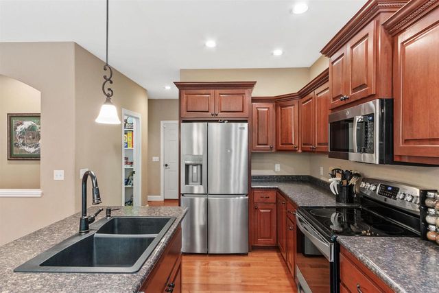 5111 PRAIRIE RIDGE DRIVE, Wisconsin Rapids, WI 54494