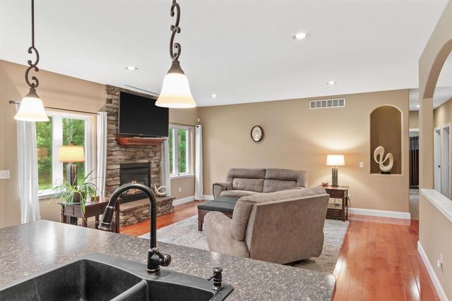 5111 PRAIRIE RIDGE DRIVE, Wisconsin Rapids, WI 54494