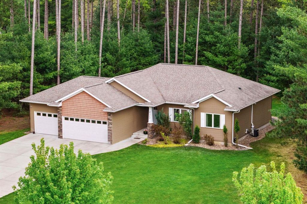 5111 PRAIRIE RIDGE DRIVE, Wisconsin Rapids, WI 54494
