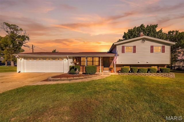 9 Pedrotti Lane, O'fallon, MO 63366