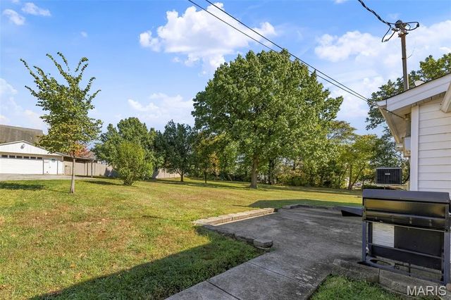 9 Pedrotti Lane, O'fallon, MO 63366