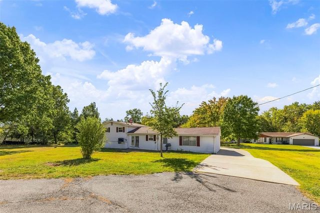9 Pedrotti Lane, O'fallon, MO 63366