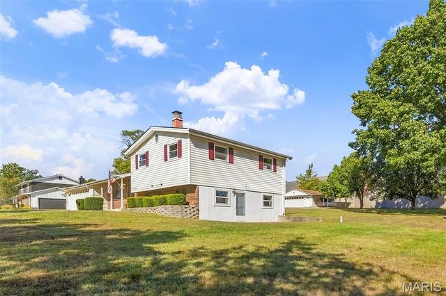 9 Pedrotti Lane, O'fallon, MO 63366