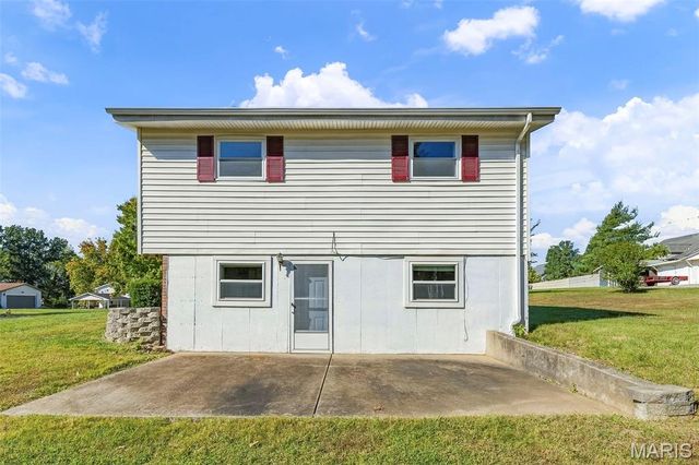 9 Pedrotti Lane, O'fallon, MO 63366