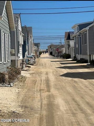 116 W Plover Way, Lavallette, NJ 08735