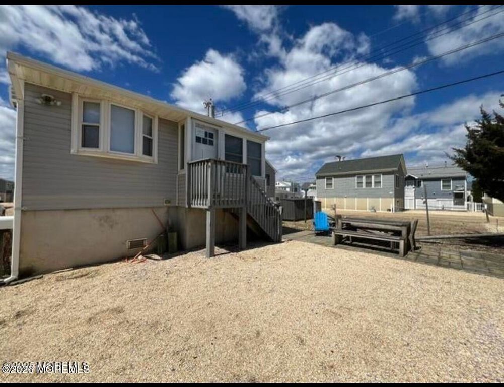116 W Plover Way, Lavallette, NJ 08735