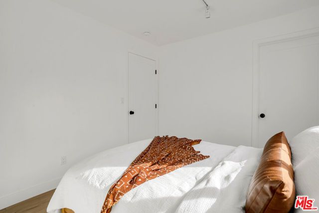 2923 Marsh Street 2, Los Angeles, CA 90039