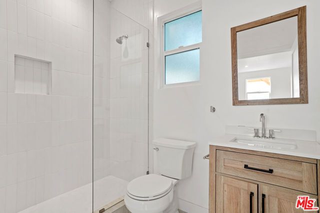 2923 Marsh Street 2, Los Angeles, CA 90039