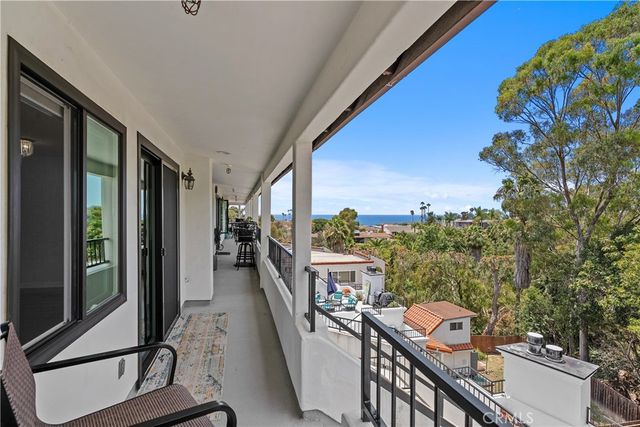 210 Avenida Montalvo 4, San Clemente, CA 92672