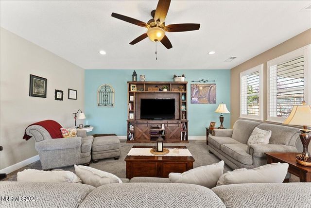 6658 Voyage Drive, Sparks, NV 89436