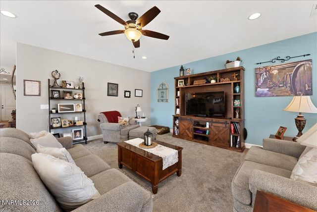 6658 Voyage Drive, Sparks, NV 89436