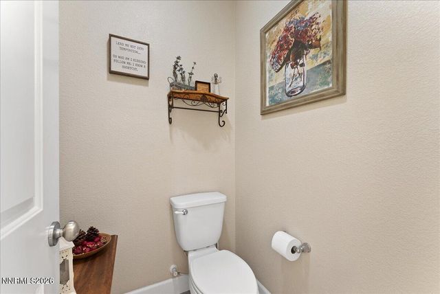 6658 Voyage Drive, Sparks, NV 89436