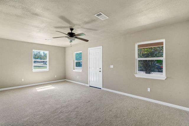 214 Stone Street, Granbury, TX 76048