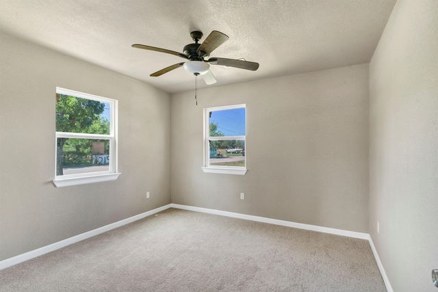 214 Stone Street, Granbury, TX 76048