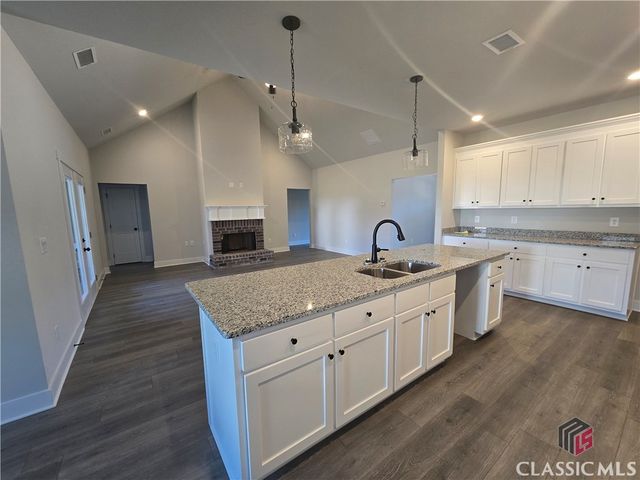 1081 Julian Drive, Watkinsville, GA 30677