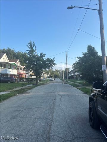 626 E 130th Street, Cleveland, OH 44108