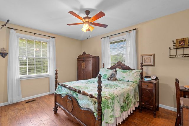 226 Maple Hill Rd, Lebanon, TN 37087