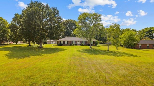 226 Maple Hill Rd, Lebanon, TN 37087