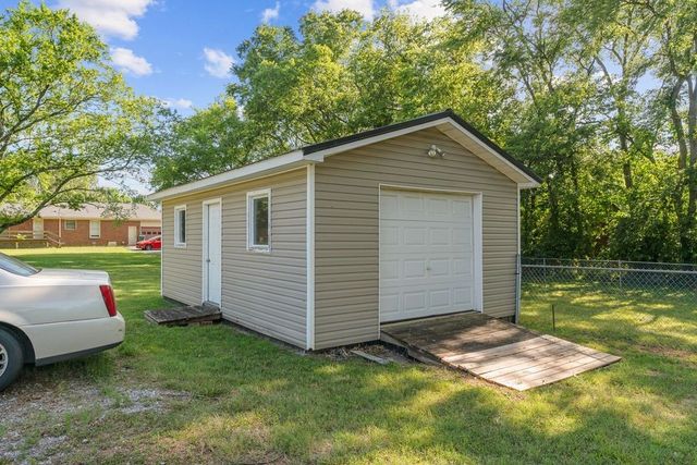 226 Maple Hill Rd, Lebanon, TN 37087